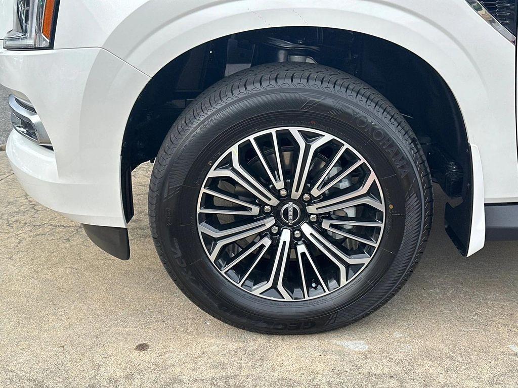 new 2026 Nissan Armada car, priced at $64,544