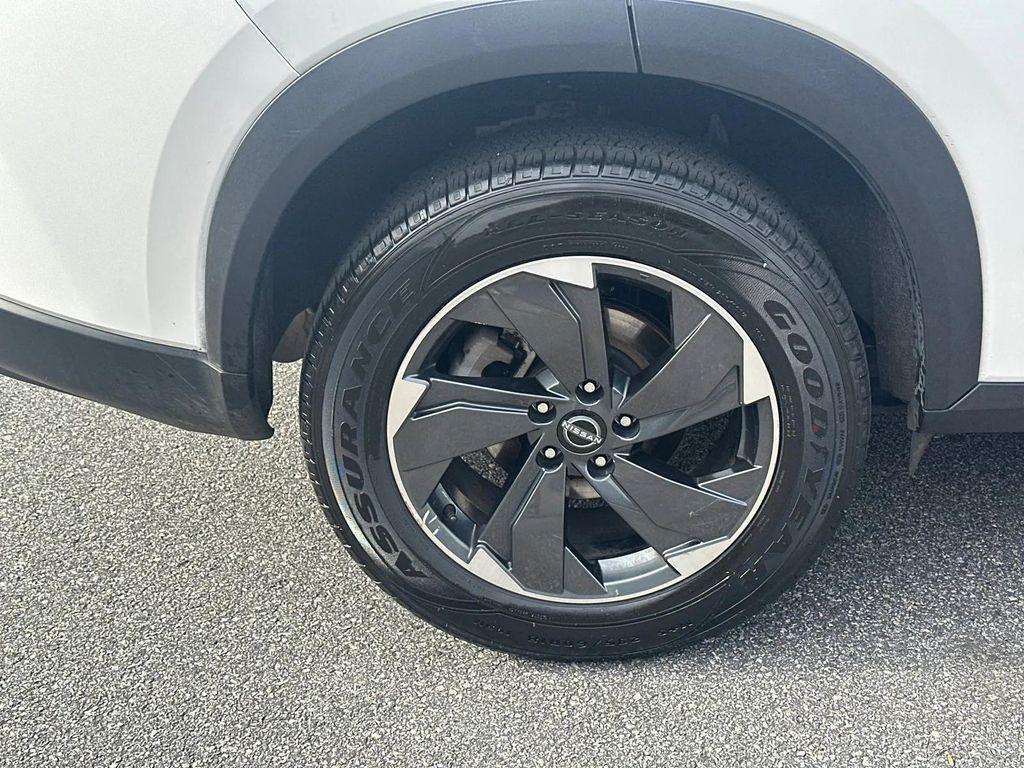 used 2024 Nissan Rogue car, priced at $17,475