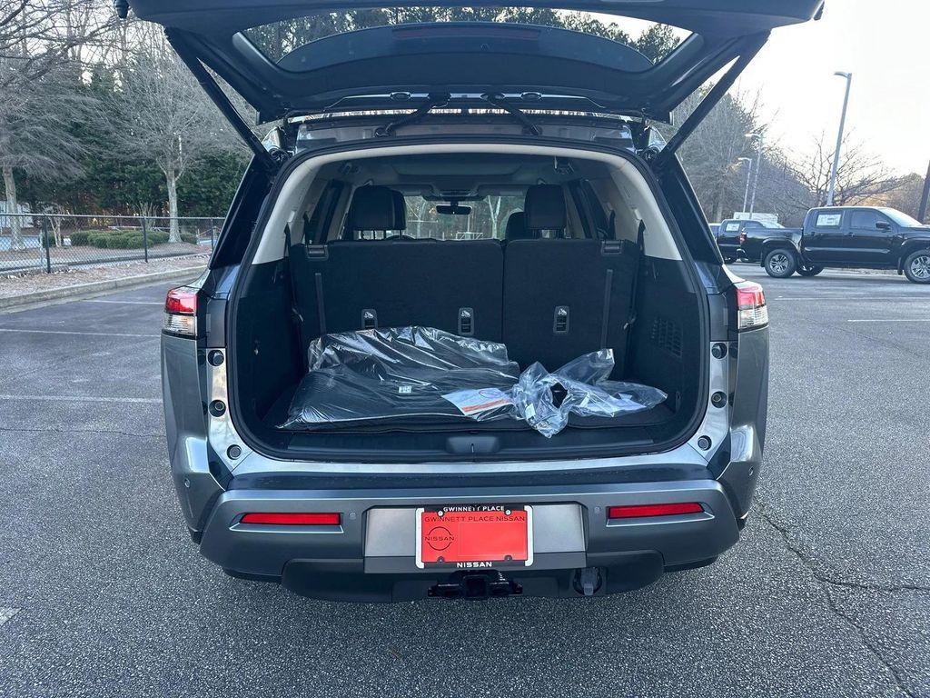 new 2026 Nissan Pathfinder car, priced at $43,641