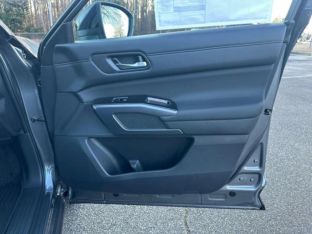 new 2026 Nissan Pathfinder car, priced at $43,641