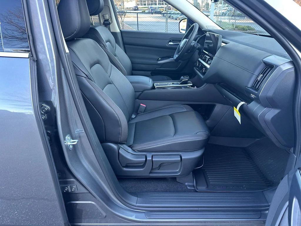 new 2026 Nissan Pathfinder car, priced at $43,641