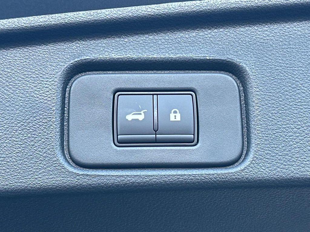 new 2026 Nissan Pathfinder car, priced at $43,641