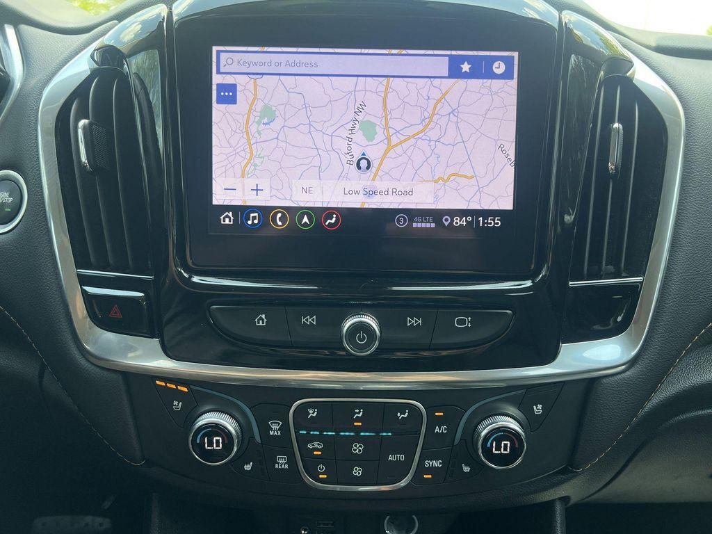 used 2020 Chevrolet Traverse car, priced at $22,898