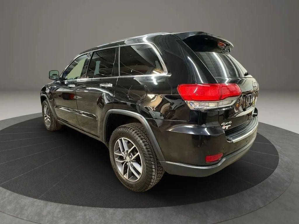 used 2017 Jeep Grand Cherokee car, priced at $11,775