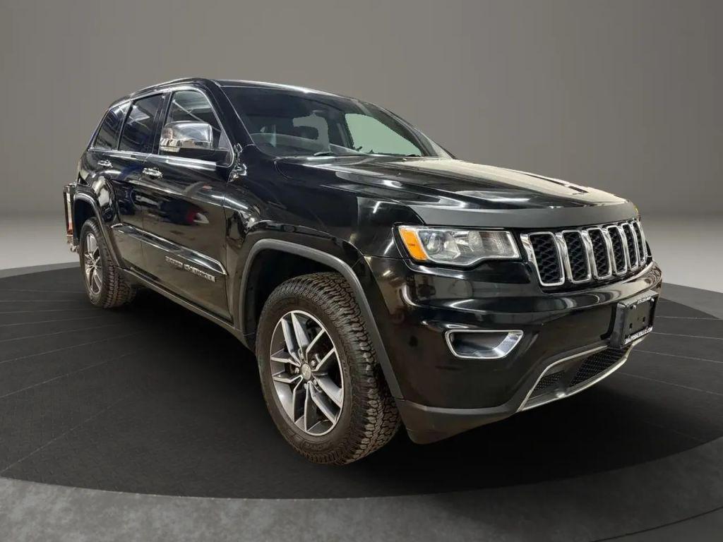 used 2017 Jeep Grand Cherokee car, priced at $11,775