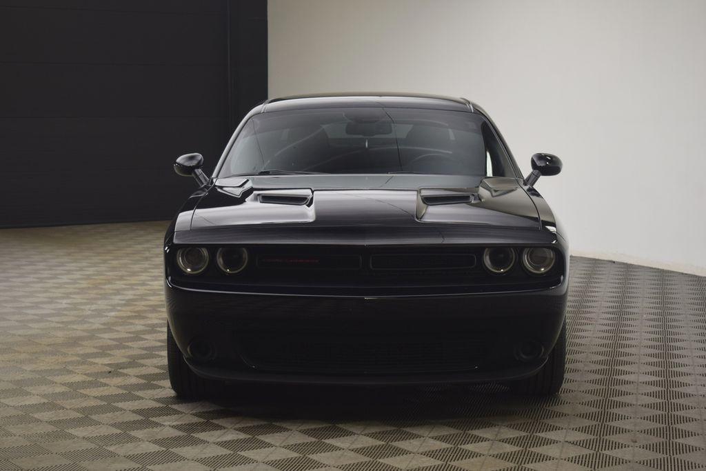2019 Pitch Black Clearcoat Dodge Challenger