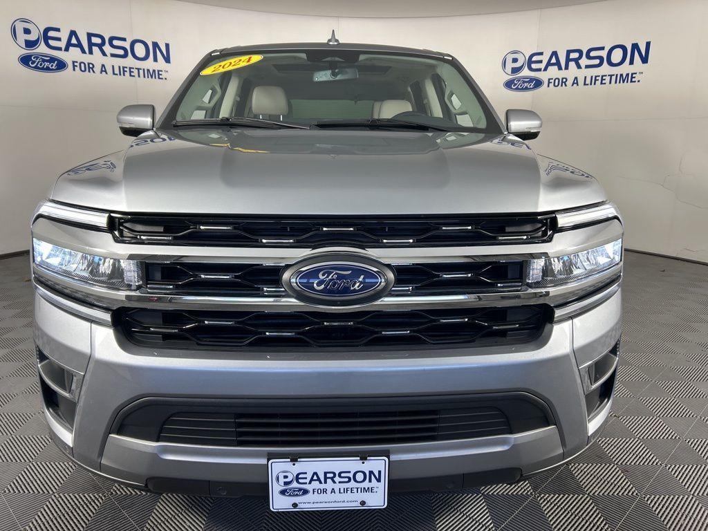 used 2024 Ford Expedition car, priced at $51,360