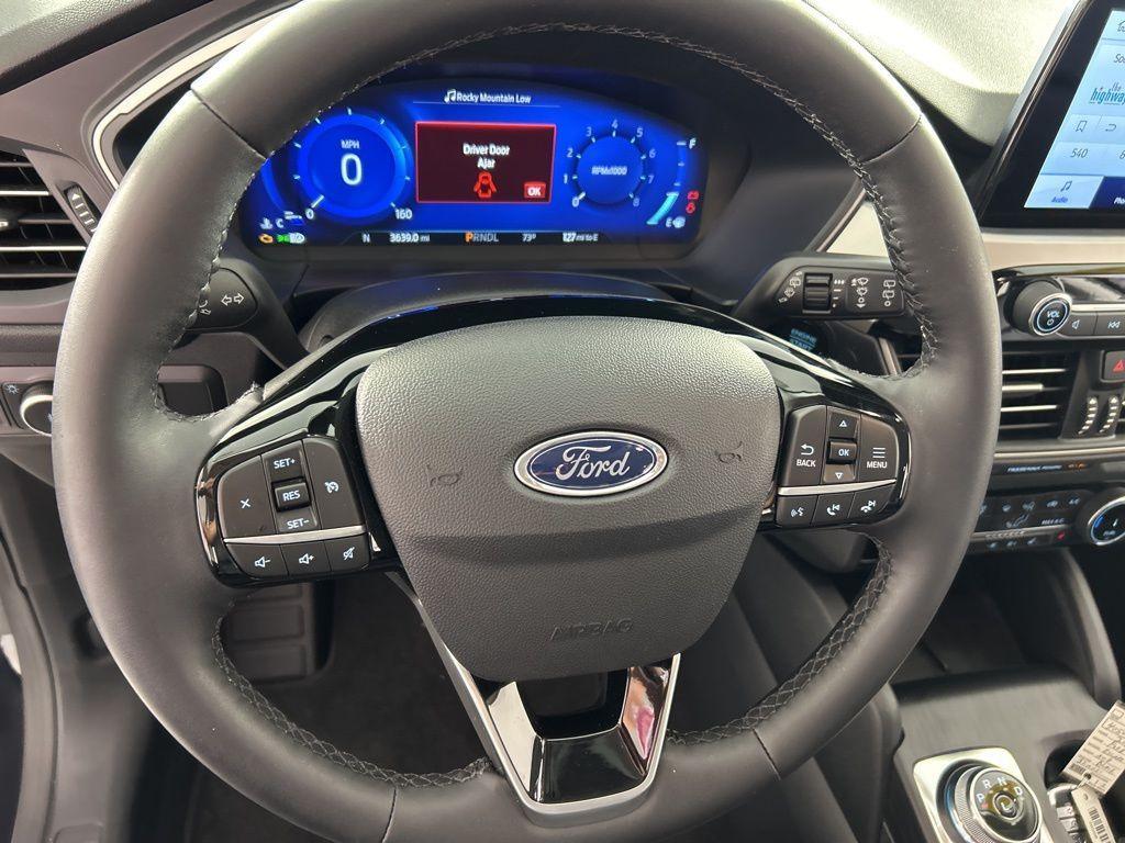 used 2022 Ford Escape car, priced at $27,134