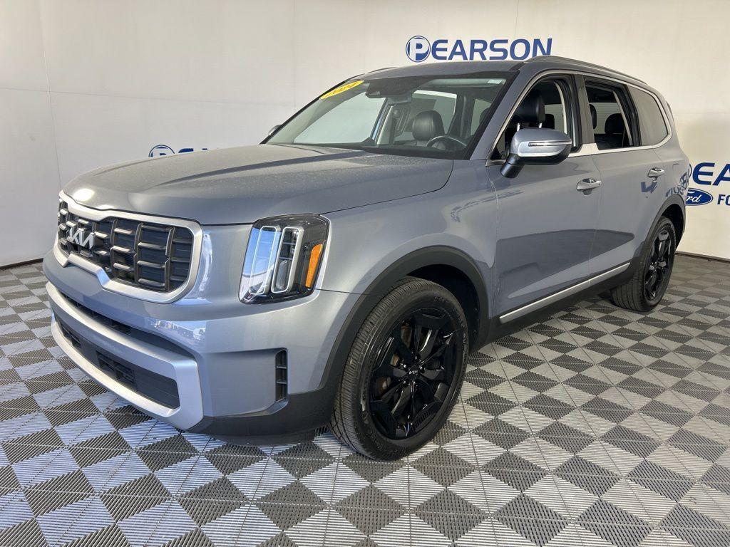 used 2024 Kia Telluride car, priced at $23,465