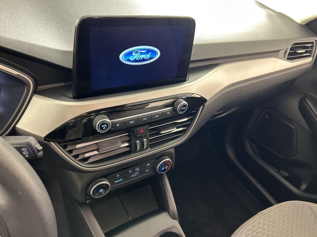 used 2022 Ford Escape car, priced at $18,989