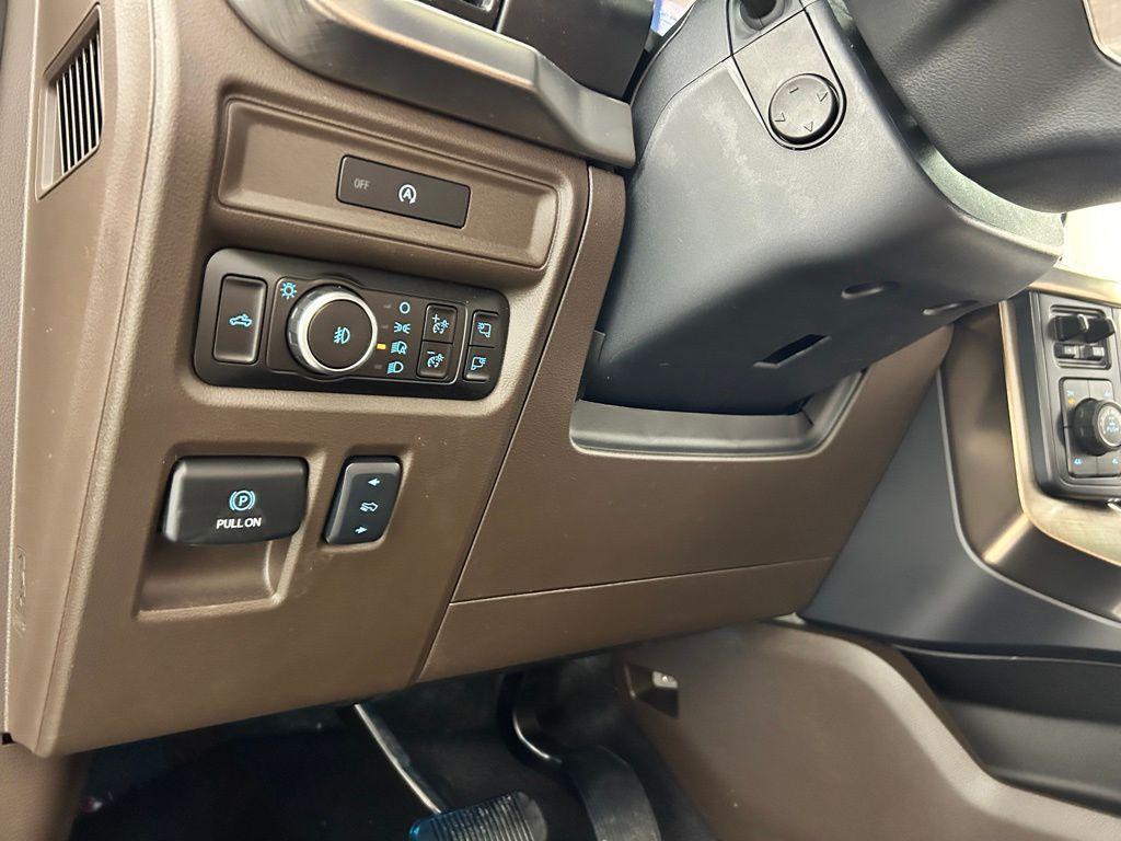 new 2025 Ford F-150 car, priced at $72,655