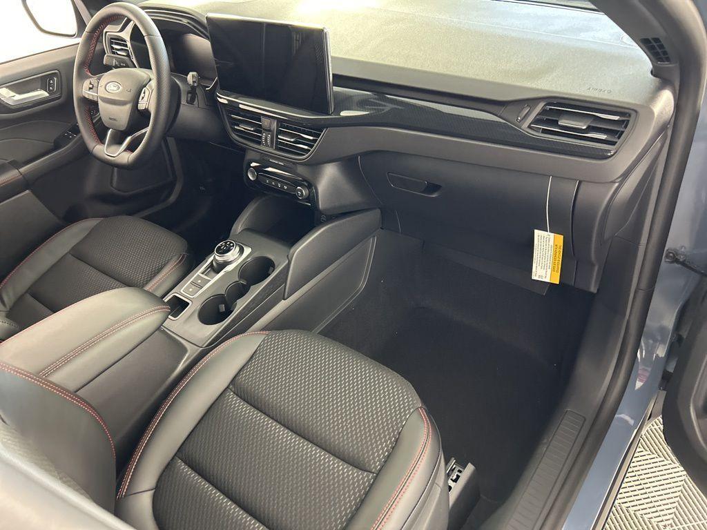 new 2026 Ford Escape car, priced at $31,299