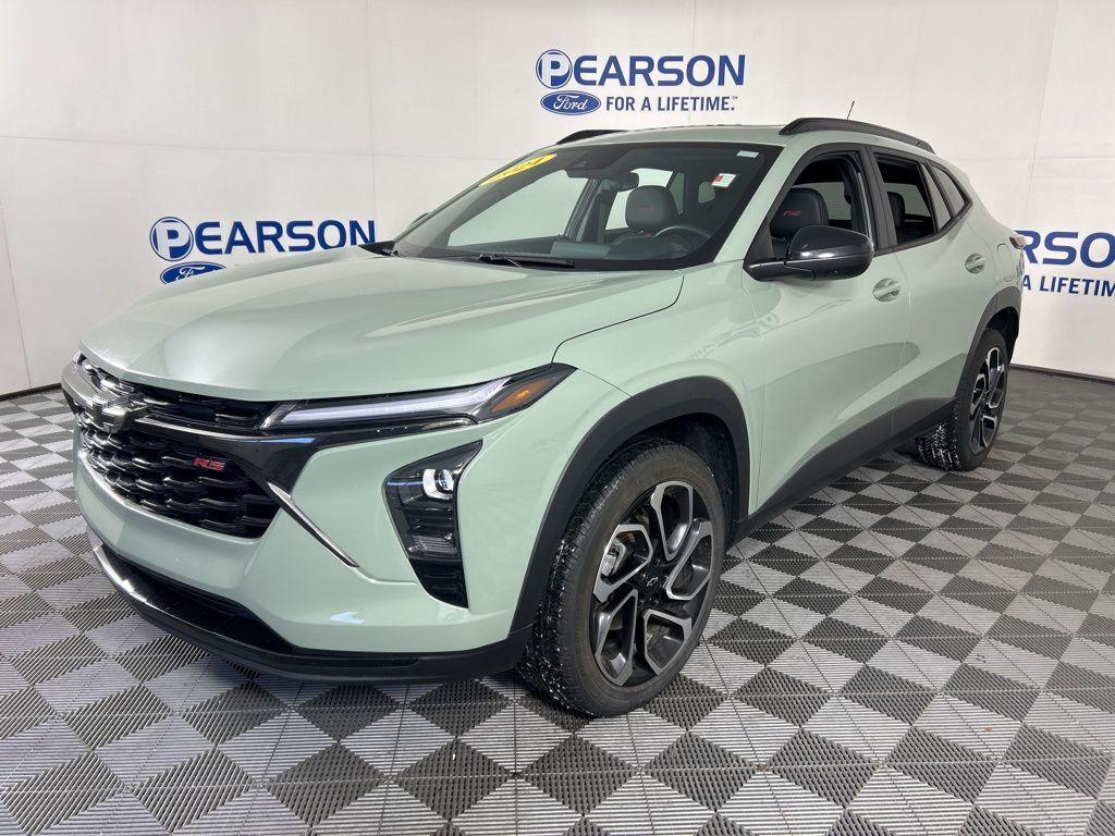 used 2024 Chevrolet Trax car, priced at $22,560