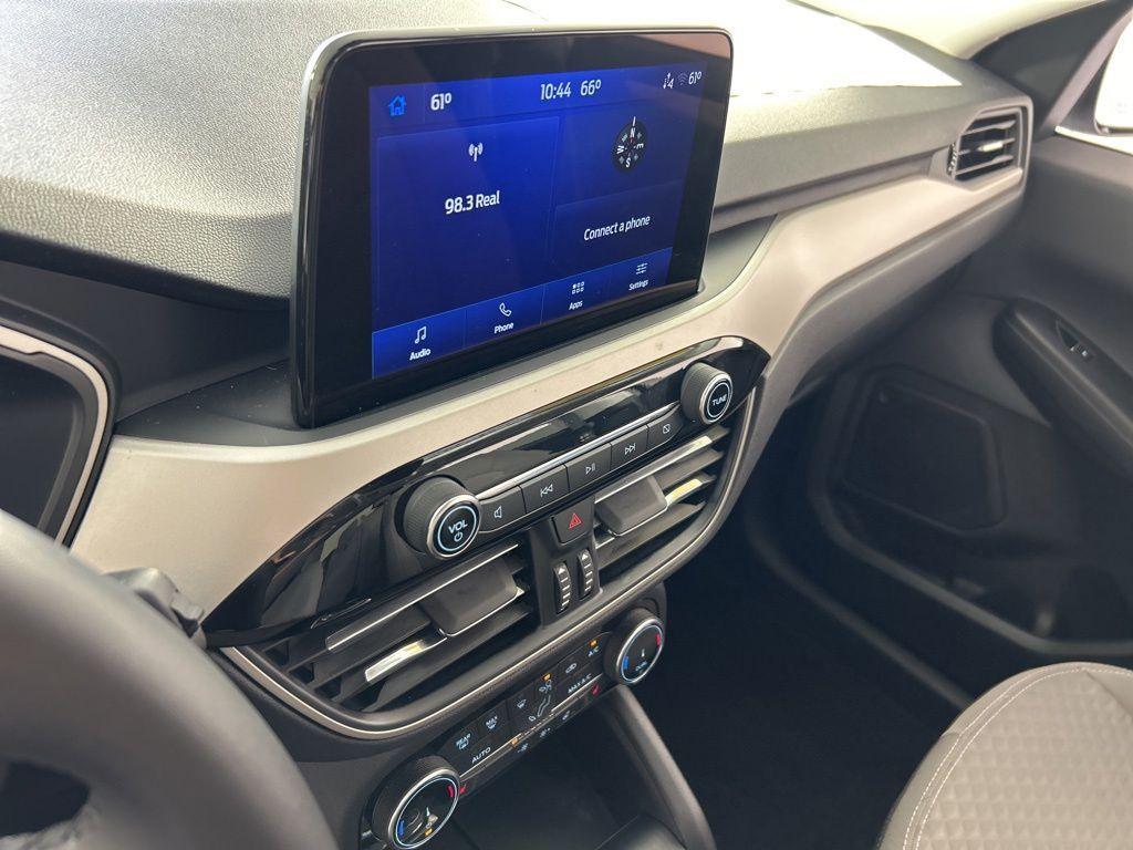 used 2022 Ford Escape car, priced at $22,990