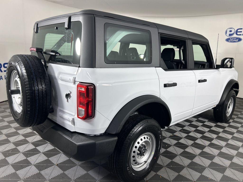 new 2025 Ford Bronco car, priced at $39,889