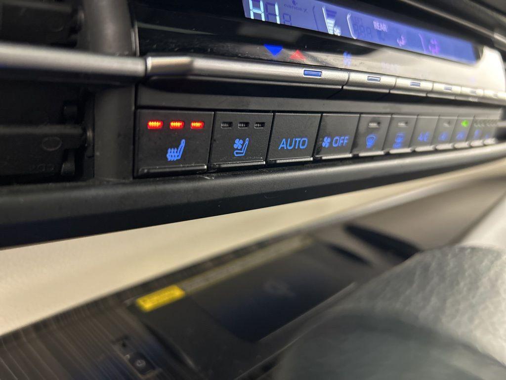 used 2021 Toyota Sienna car, priced at $29,895