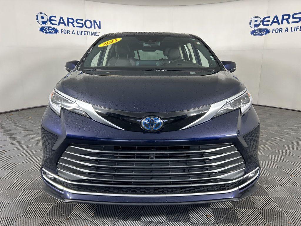 used 2021 Toyota Sienna car, priced at $29,895