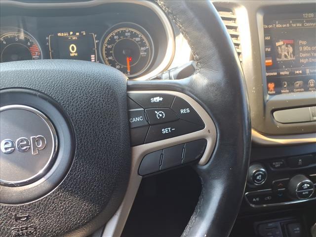 used 2016 Jeep Cherokee car