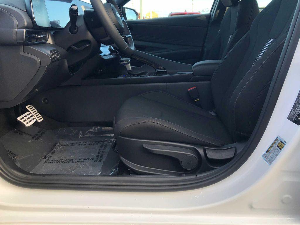 new 2026 Hyundai ELANTRA HEV car, priced at $28,909