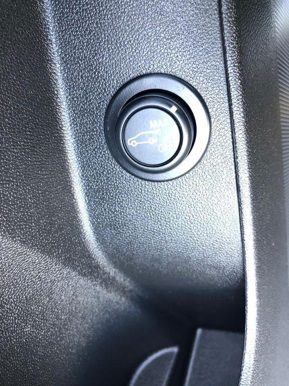 used 2022 Chevrolet Equinox car, priced at $27,990