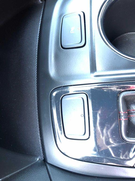 used 2022 Chevrolet Equinox car, priced at $27,990