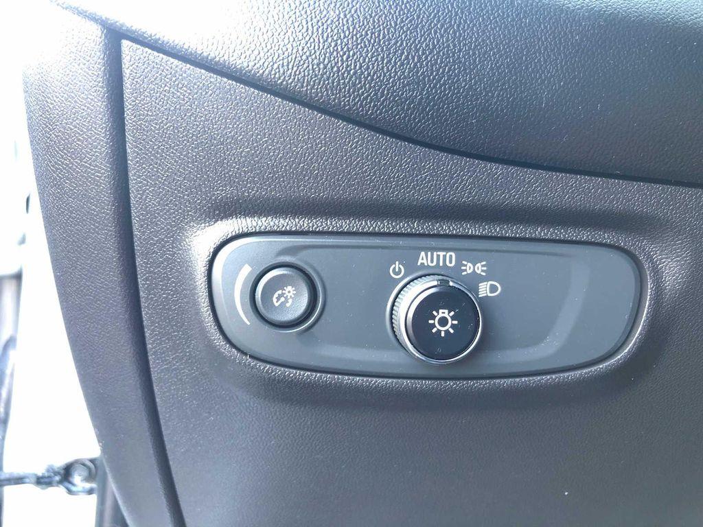 used 2022 Chevrolet Equinox car, priced at $27,990