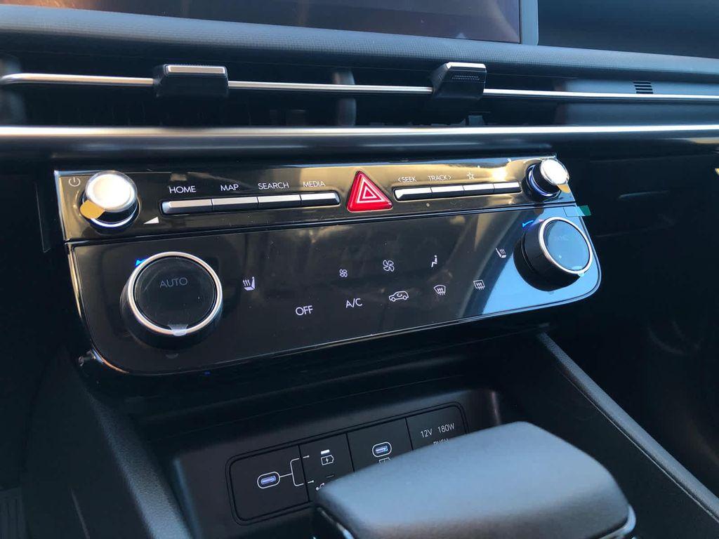 new 2026 Hyundai Tucson car, priced at $33,905