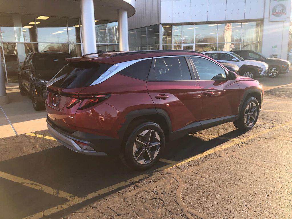 new 2026 Hyundai Tucson car, priced at $33,905