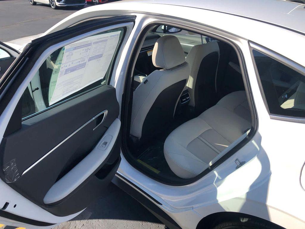 new 2026 Hyundai Sonata Hybrid car, priced at $30,519