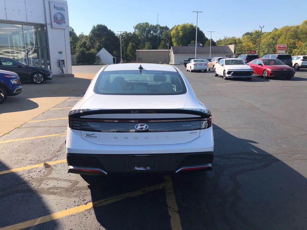 new 2026 Hyundai Sonata Hybrid car, priced at $30,519