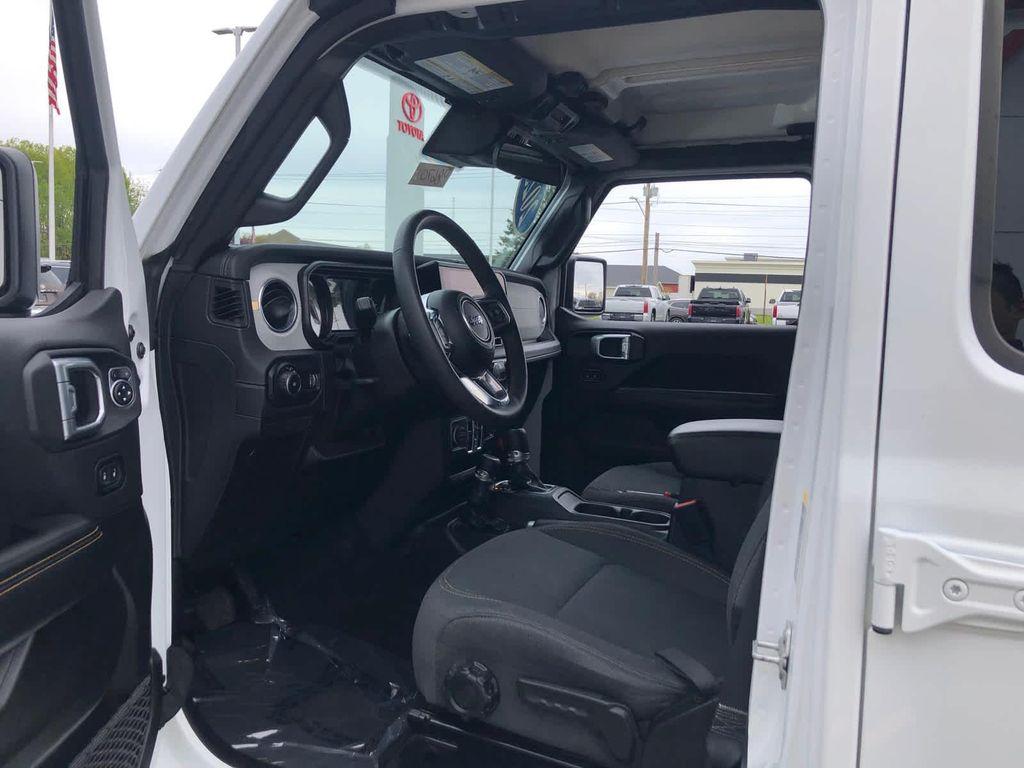used 2025 Jeep Wrangler car, priced at $35,990