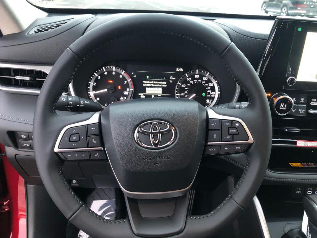new 2026 Toyota Highlander car, priced at $47,128