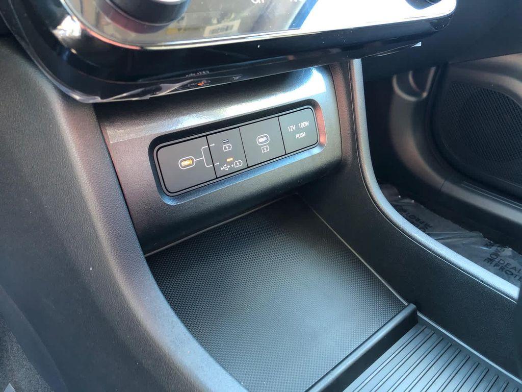 new 2026 Hyundai TUCSON Hybrid car, priced at $36,320