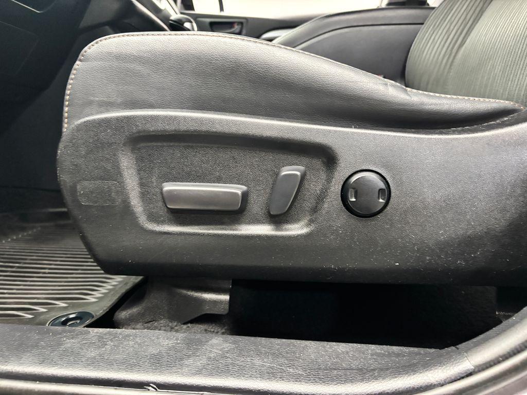 used 2019 Toyota Highlander car, priced at $22,700
