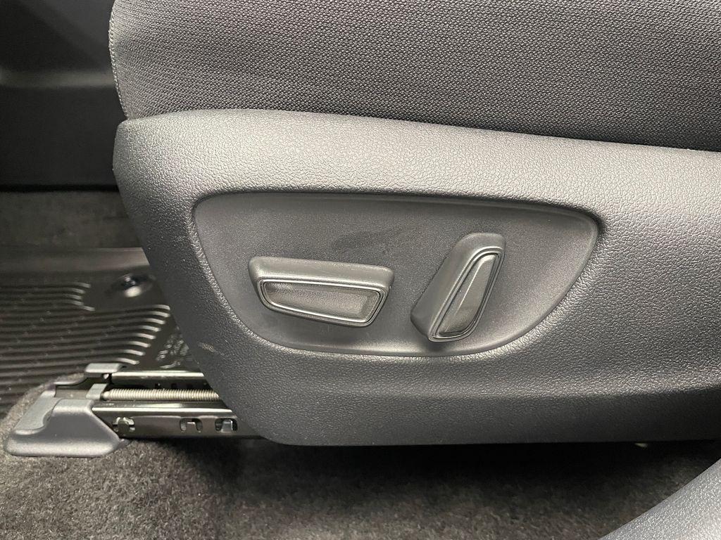 used 2026 Toyota Highlander car, priced at $46,900