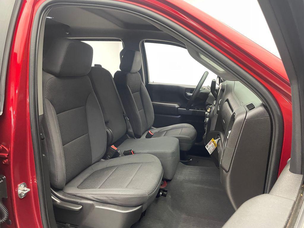 used 2021 Chevrolet Silverado 1500 car, priced at $33,300