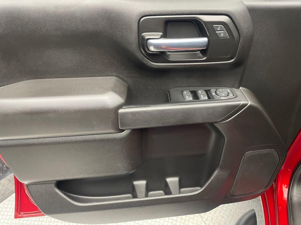 used 2021 Chevrolet Silverado 1500 car, priced at $33,300