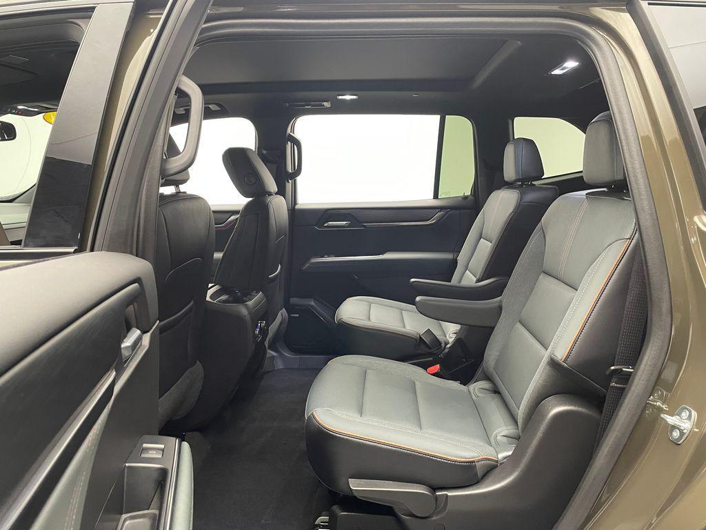 used 2024 GMC Acadia car, priced at $41,900