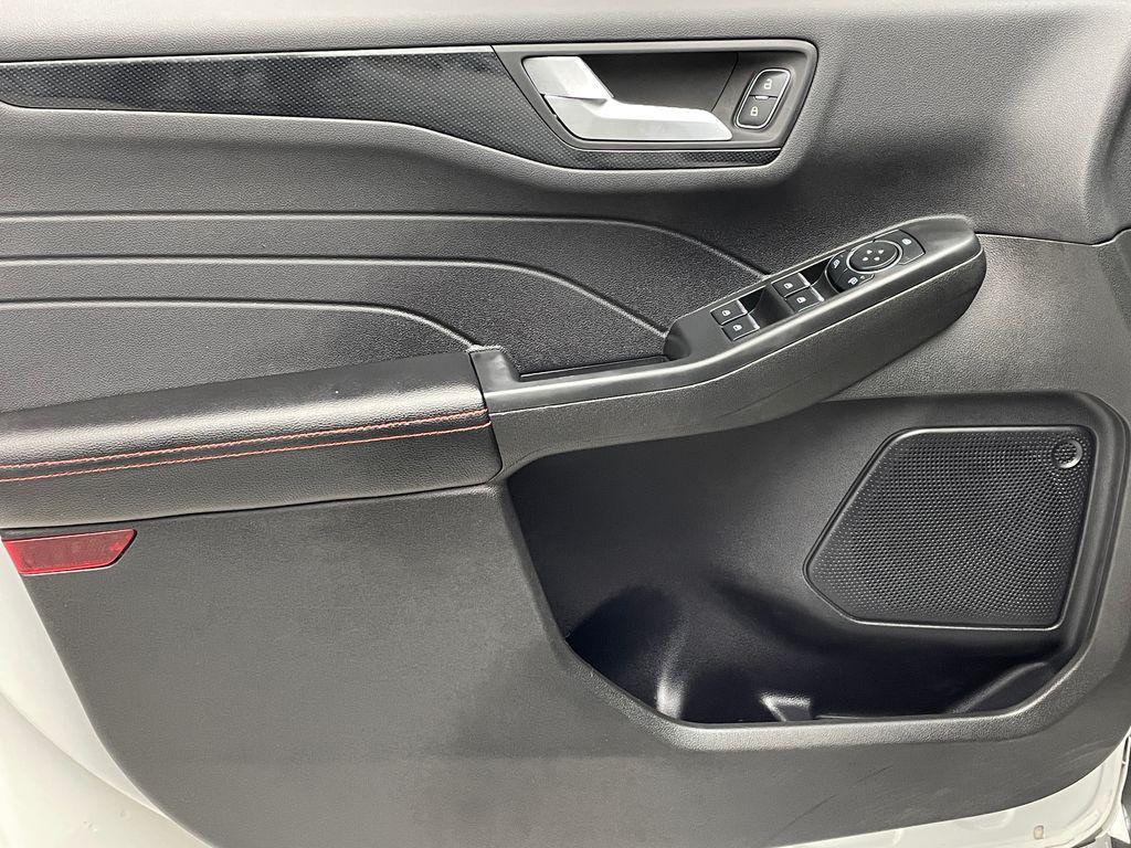 used 2023 Ford Escape car, priced at $22,900