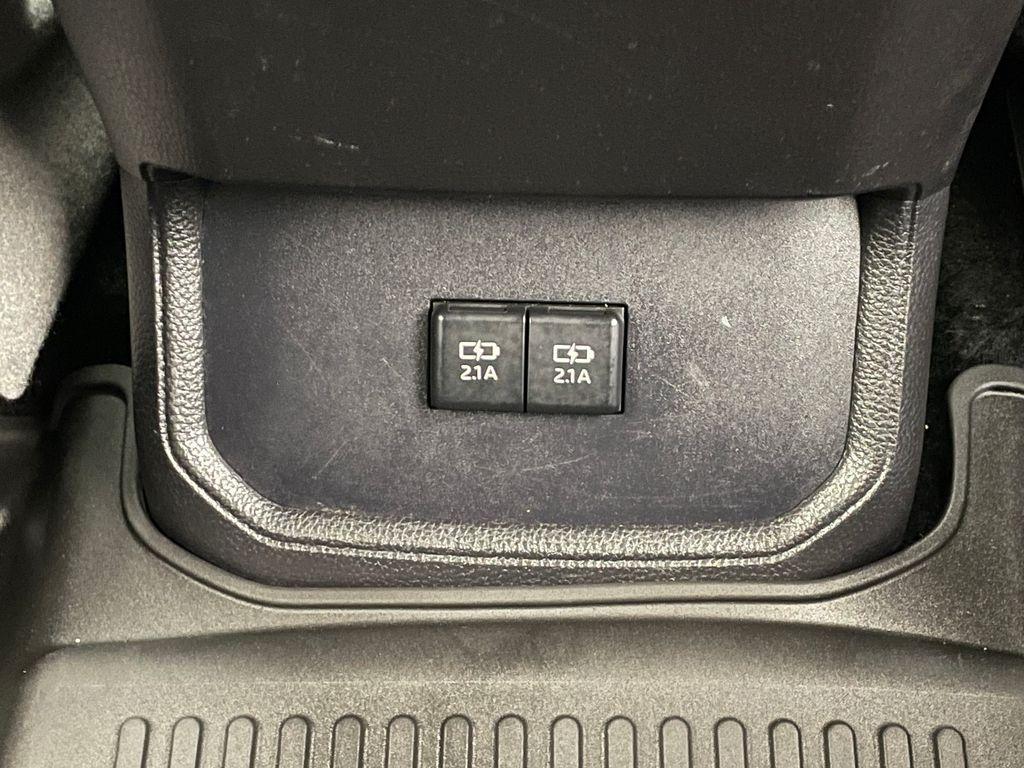 2021 Moon Dust Toyota Highlander
