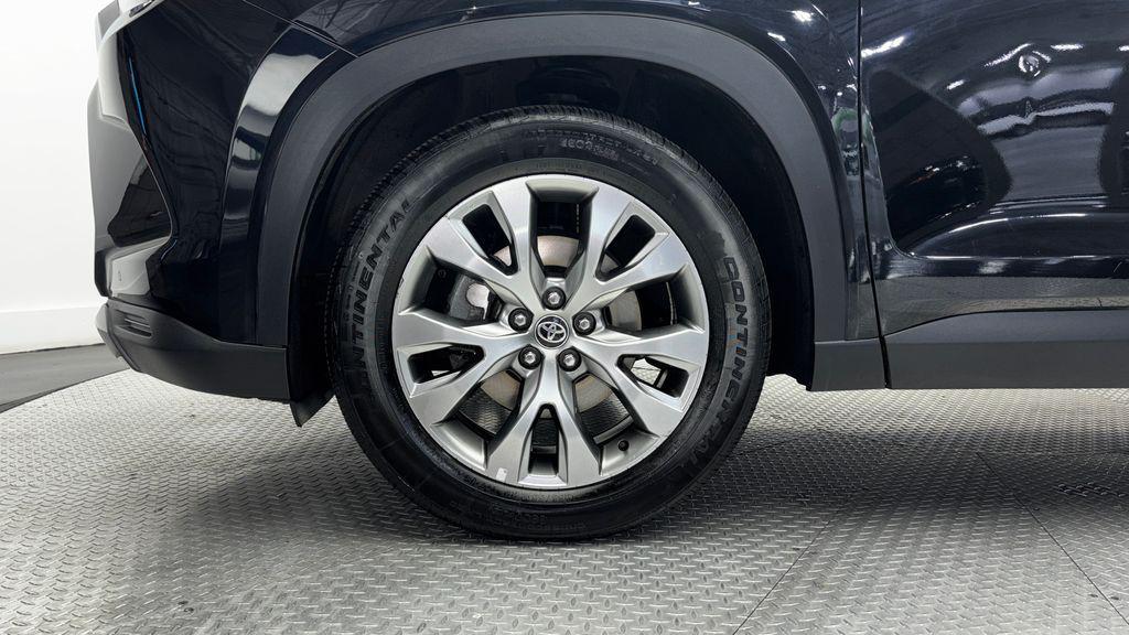 used 2024 Toyota Grand Highlander car, priced at $46,900
