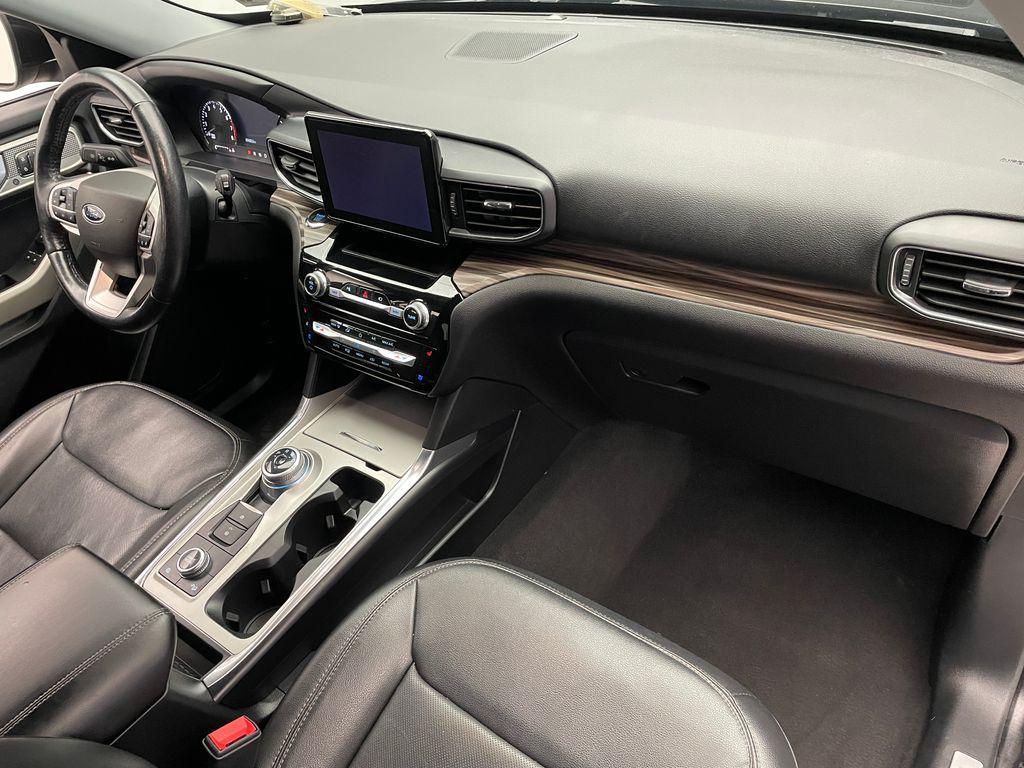 used 2022 Ford Explorer car, priced at $27,900