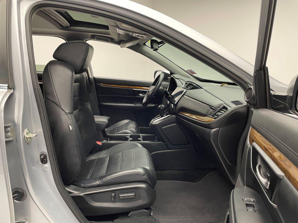 used 2019 Honda CR-V car, priced at $22,900