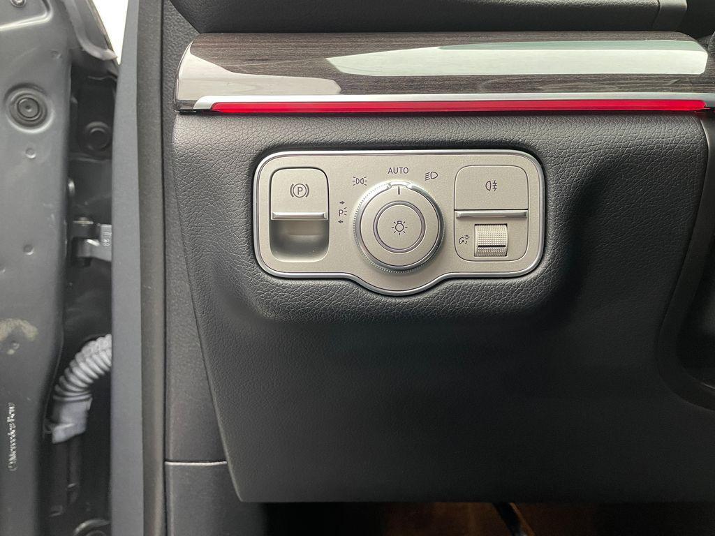 used 2021 Mercedes-Benz GLE 350 car, priced at $30,900