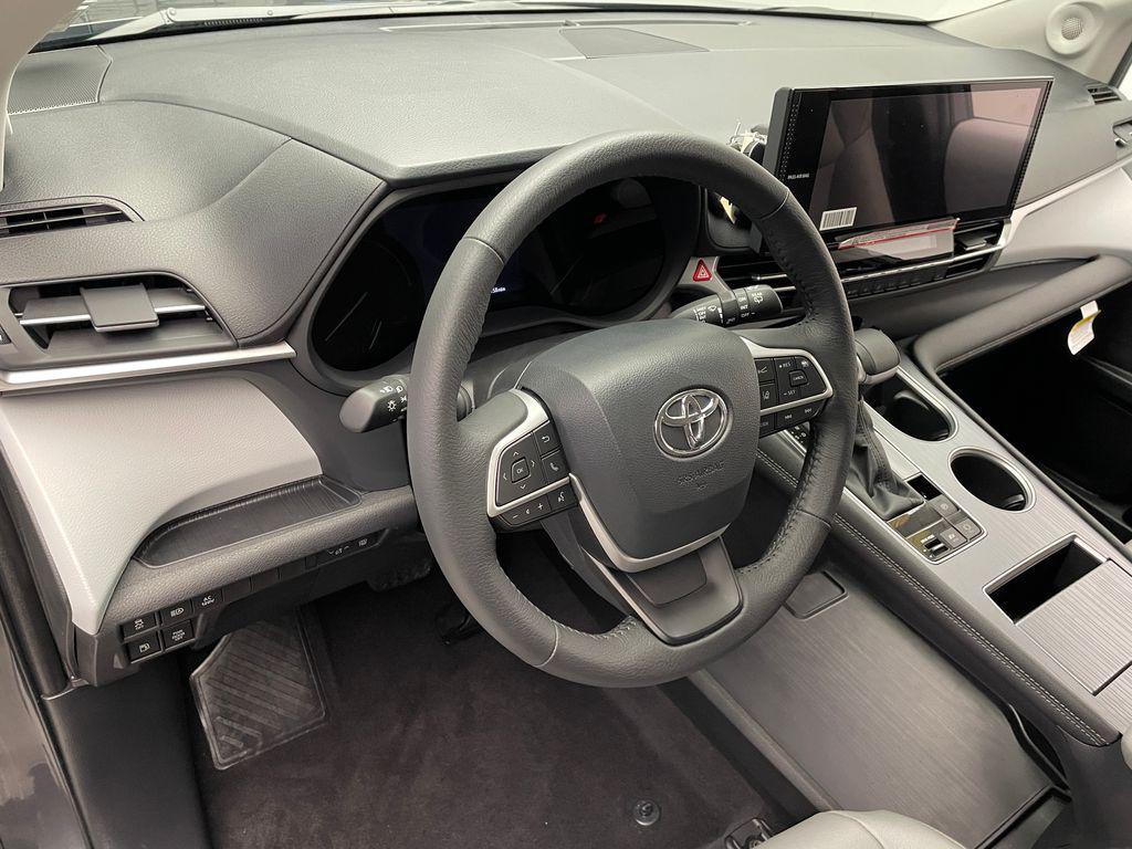 used 2025 Toyota Sienna car, priced at $45,900