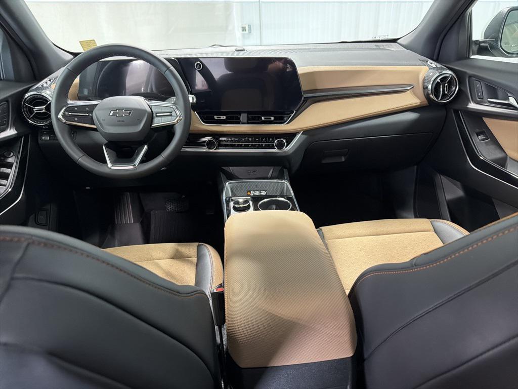 new 2026 Chevrolet Equinox car, priced at $38,670