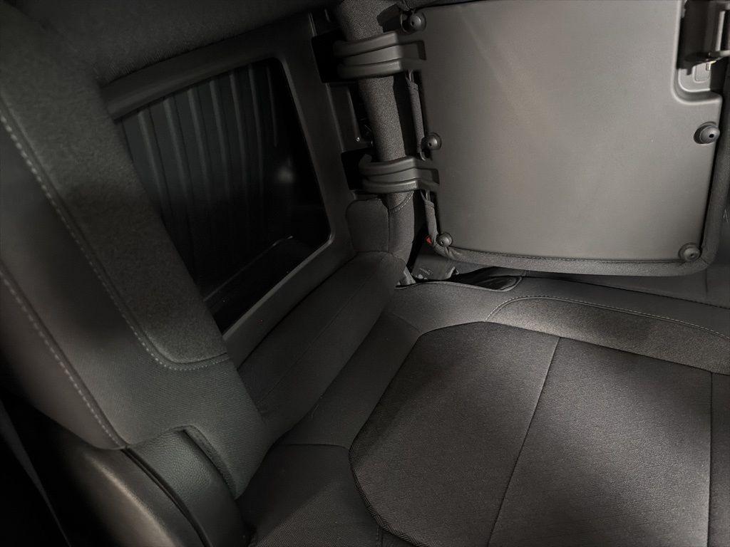 used 2021 Chevrolet Silverado 1500 car, priced at $29,983