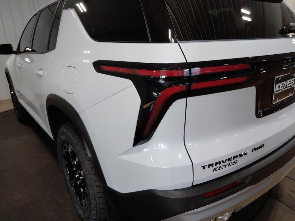 new 2026 Chevrolet Traverse car, priced at $59,669