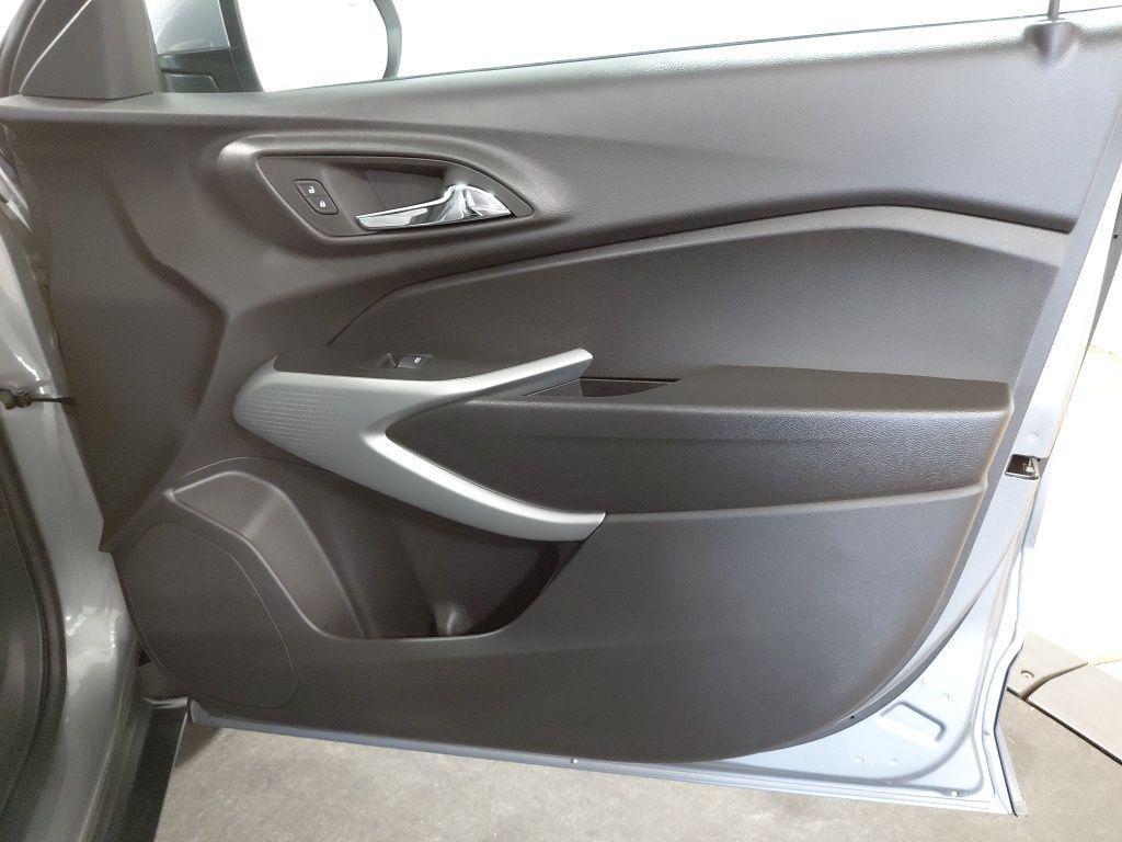 new 2026 Chevrolet Trax car, priced at $24,885