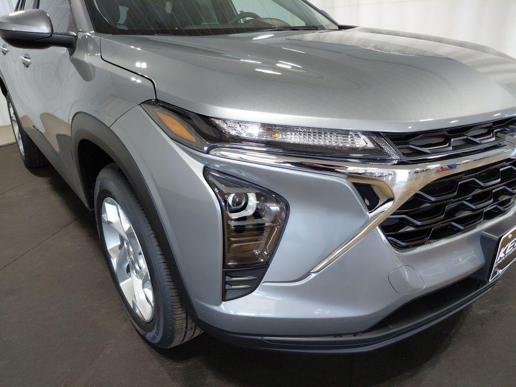 new 2026 Chevrolet Trax car, priced at $24,885